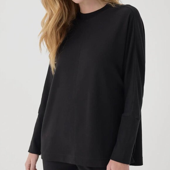 Pact Tops - Pact womens airplane long sleeve poncho black M/L